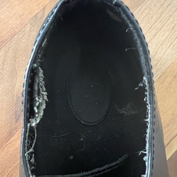 Doc Marten Bram Men\'s Black Leather Shoes, size 10, used condition, see photos main image 8